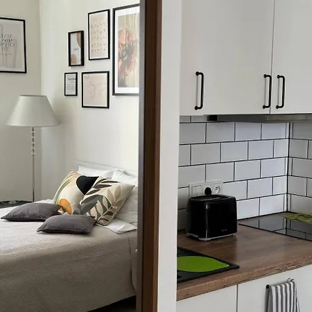 Homelike Apartment *