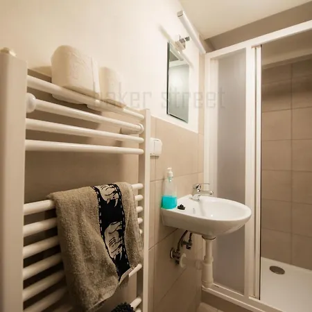 Storey Close To Metro Palmovka Prague