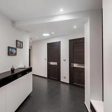 Apartment Luxusni S Terasou A Garazi Prague