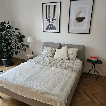 Apartment Exclusive Unique -