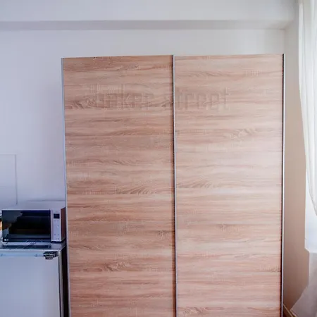 Apartment Cozy Close To Palmovka