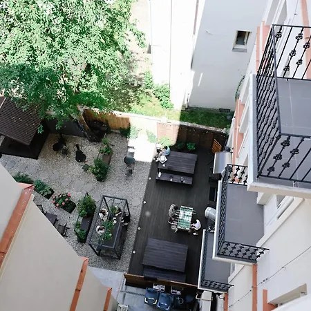 Hostel Dream *