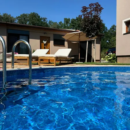 Kvetinova Zahrada Hébergement de vacances Prague