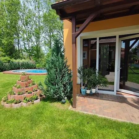 Bright Cosy House With Parking Feriehus Prag