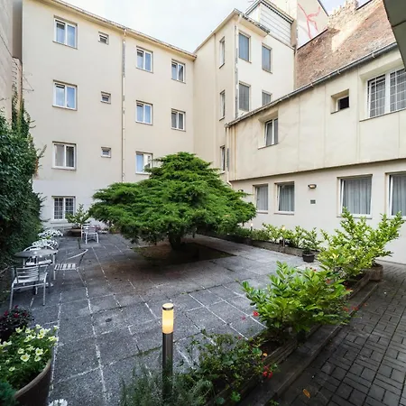 Hotel White Lion Prague