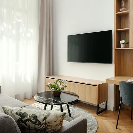 Aparthotel R16 Residences