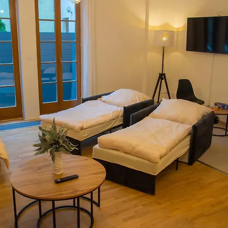 New Centre Garden - Location Apartment