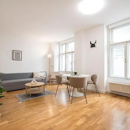 Urban Skorepka *