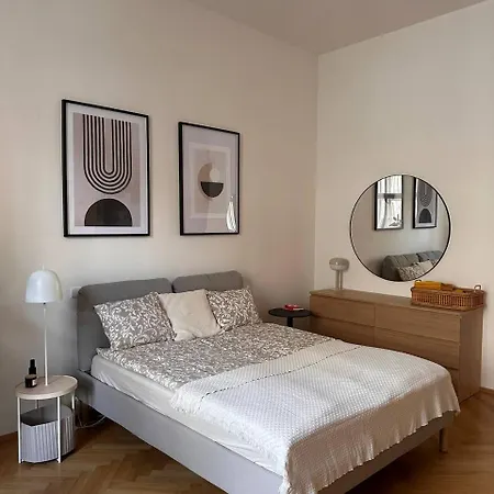 Apartment Spacious Elegance - A Gem *