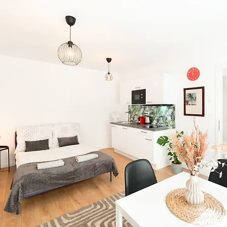 Apartment Domino Prague