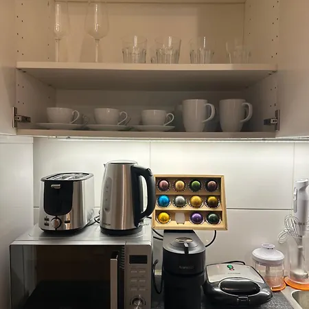 Star 2 Apartment *