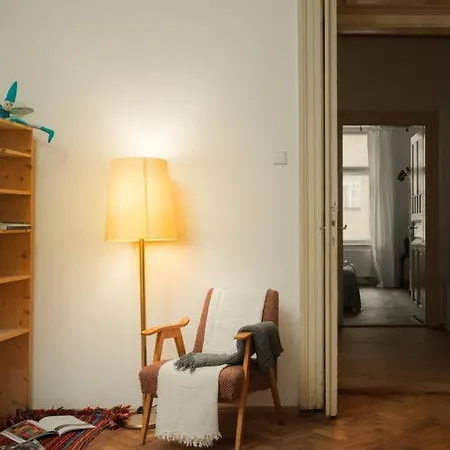 Artisan & Old-timey 2 Bedrooms * Praga