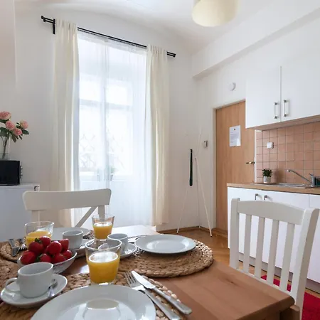Siesta Apartment *