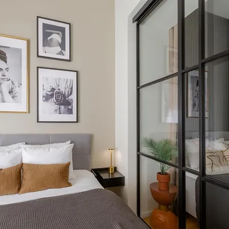 Apartment Turnkey I Republic Square Prague
