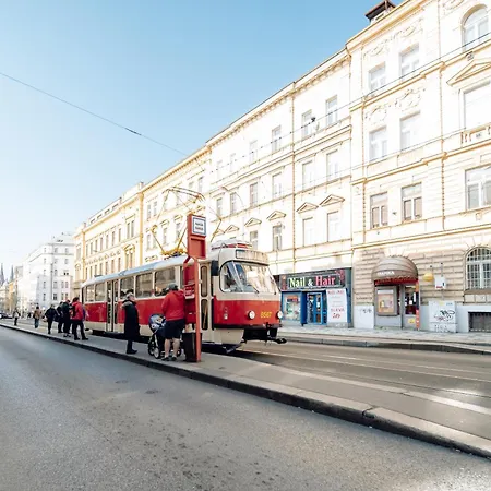 Cavallo Business 2bd Apartment Prague
