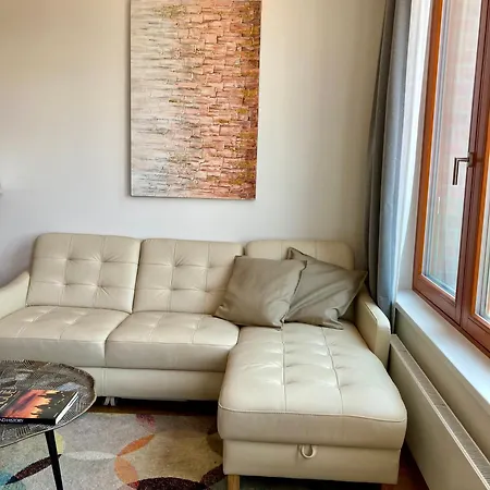 Charming With A Balcony In A Great Location Apartmán