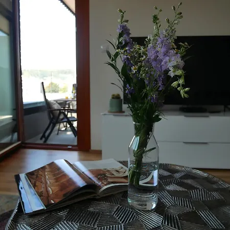Charming With A Balcony In A Great Location * Praha