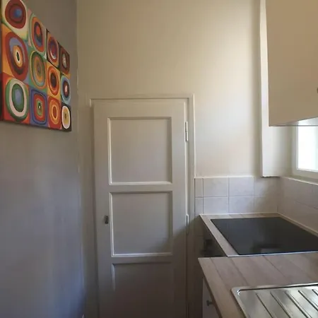 Apartment Stylish Flat In - Vinohrady Prague