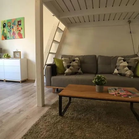 Stylish Flat In - Vinohrady Apartment