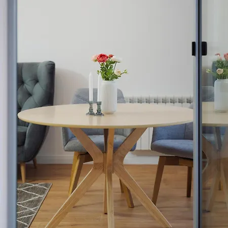 Apartment Granite - Cozy Center With Balcony *