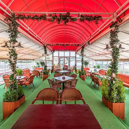 Albatros Bådhotel Prag