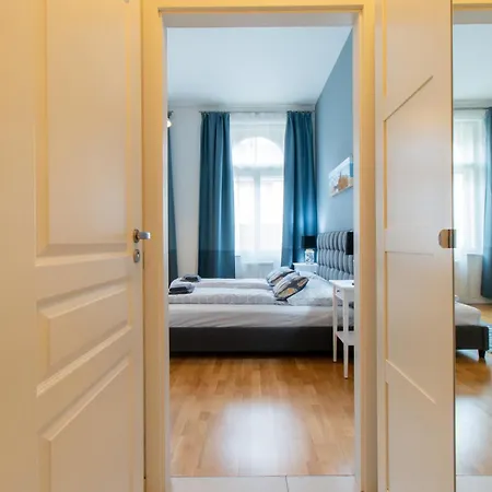Apartment Stepanska Cr *