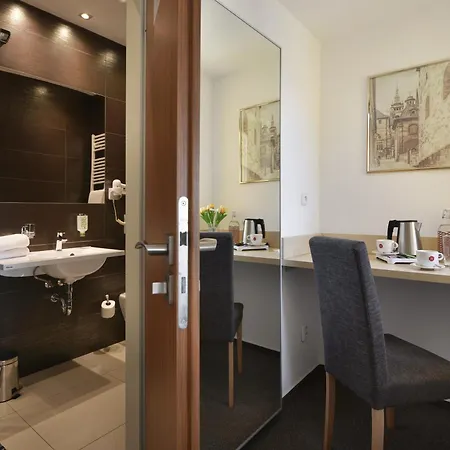 Season Hotell