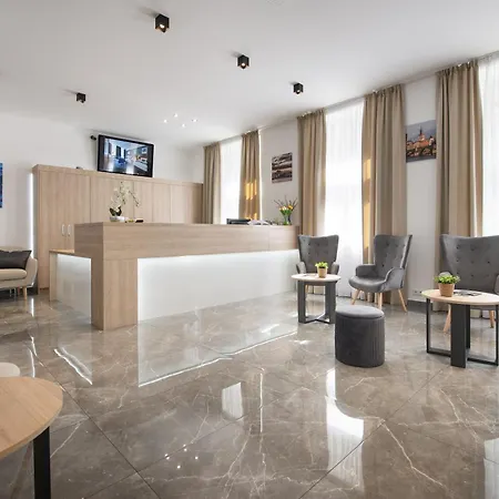 Season Otel 4*