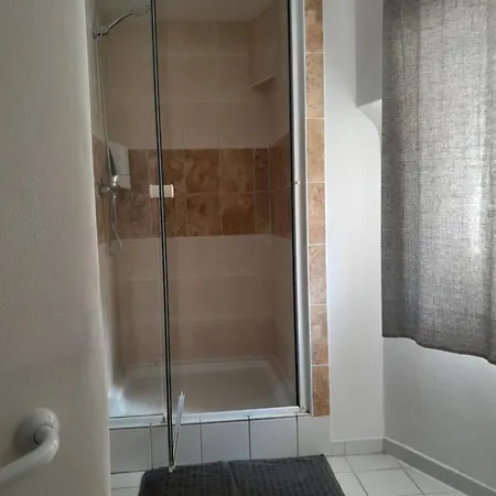 Apartment Lubert S.r.o Prague