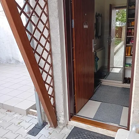 Na Bile Hore Homestay Prague