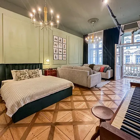 Turnkey I Antonin Dvorak Apartment Prague