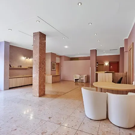 Abri Apartment *