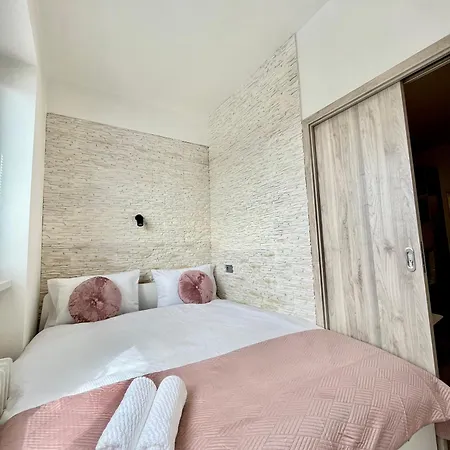 Apartment In The Center On Sokolska Street *