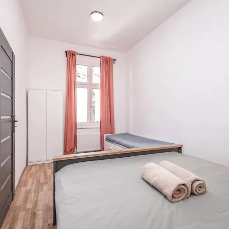 Apartment Elegance *