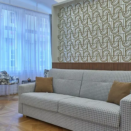 Отель U 3 Pstrosu 4*