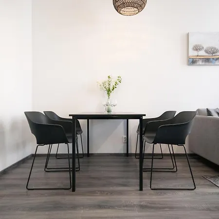 Coru House