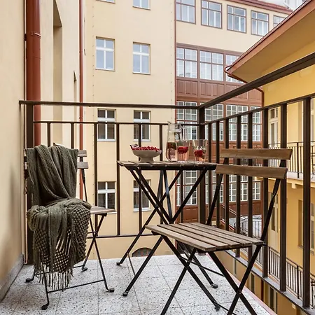 Turnkey I Antonin Dvorak * Prague