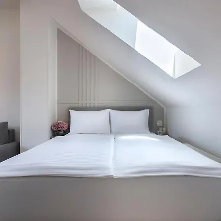 Encore Boutique By Dwellfort Aparthotel 4*