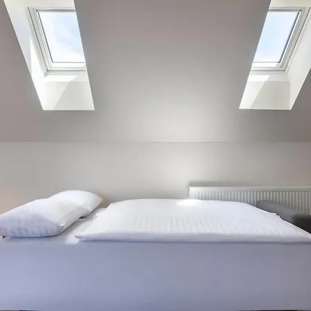 Aparthotel Encore Boutique By Dwellfort 4*