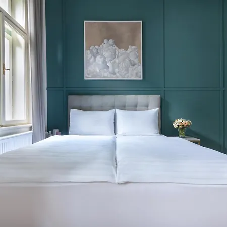 Aparthotel Encore Boutique By Dwellfort 4*