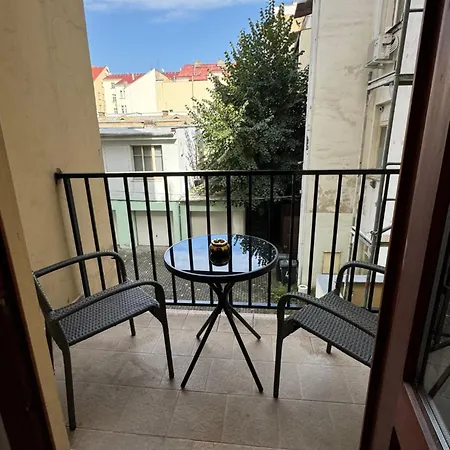 Cool Vitkova With Balcony Apartment *