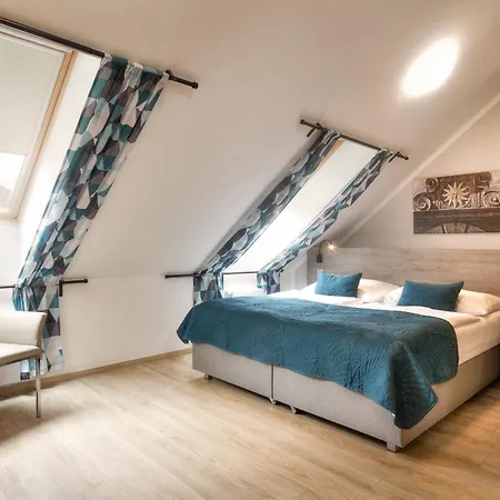 Hotel Pav