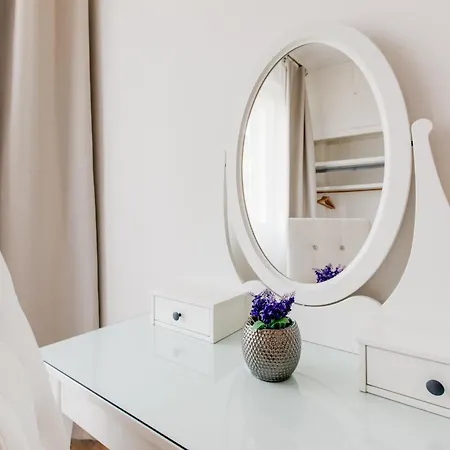 Wenceslas Square Royal Two Bedroom Apartment Prague