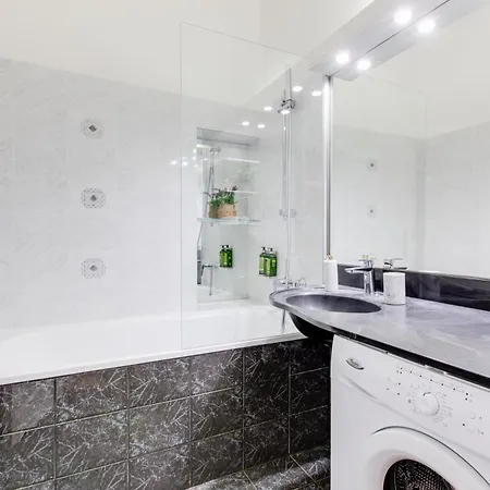 Wenceslas Square Royal Two Bedroom Apartment Prague