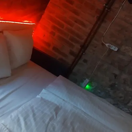 Hostel Alba *