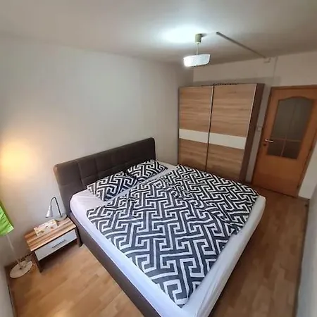 Linhs Place Apartment Prague