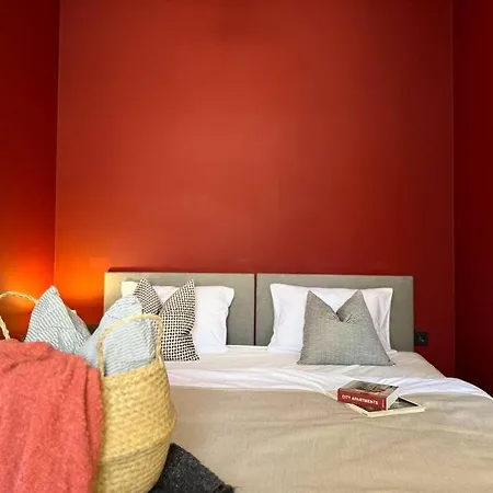 Red Currant - Apartment Prague