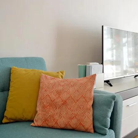 Ge Apartment *