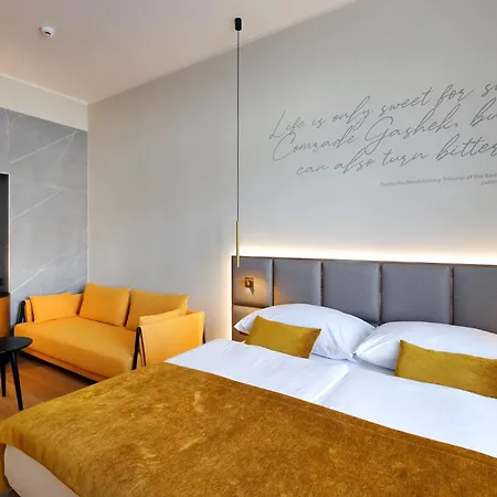 Prokop Square Hotel 4*