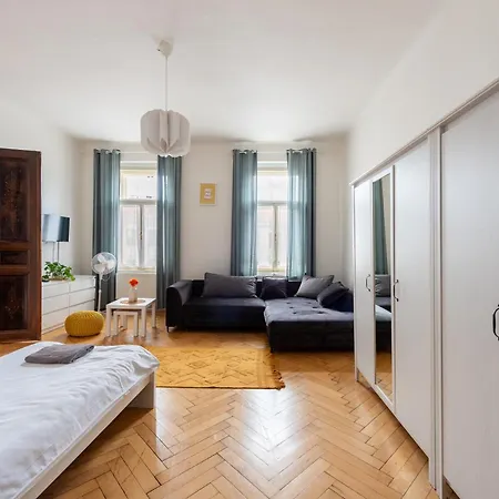 Tesnov Aparthotel Prague